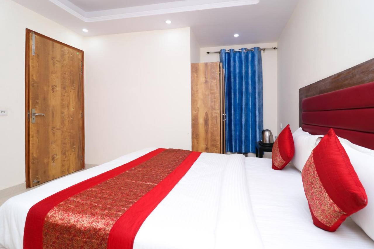 Hotel Belwood Suites - Near New Delhi Airport Eksteriør bilde