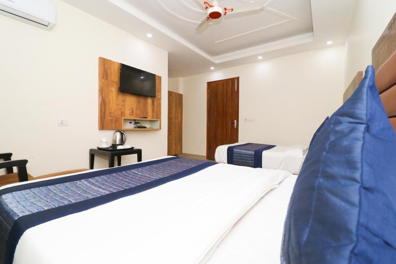 Hotel Belwood Suites - Near New Delhi Airport Eksteriør bilde