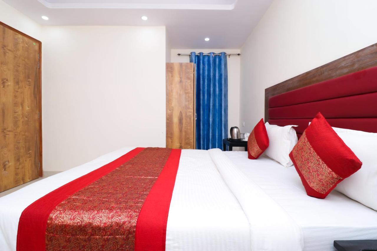 Hotel Belwood Suites - Near New Delhi Airport Eksteriør bilde