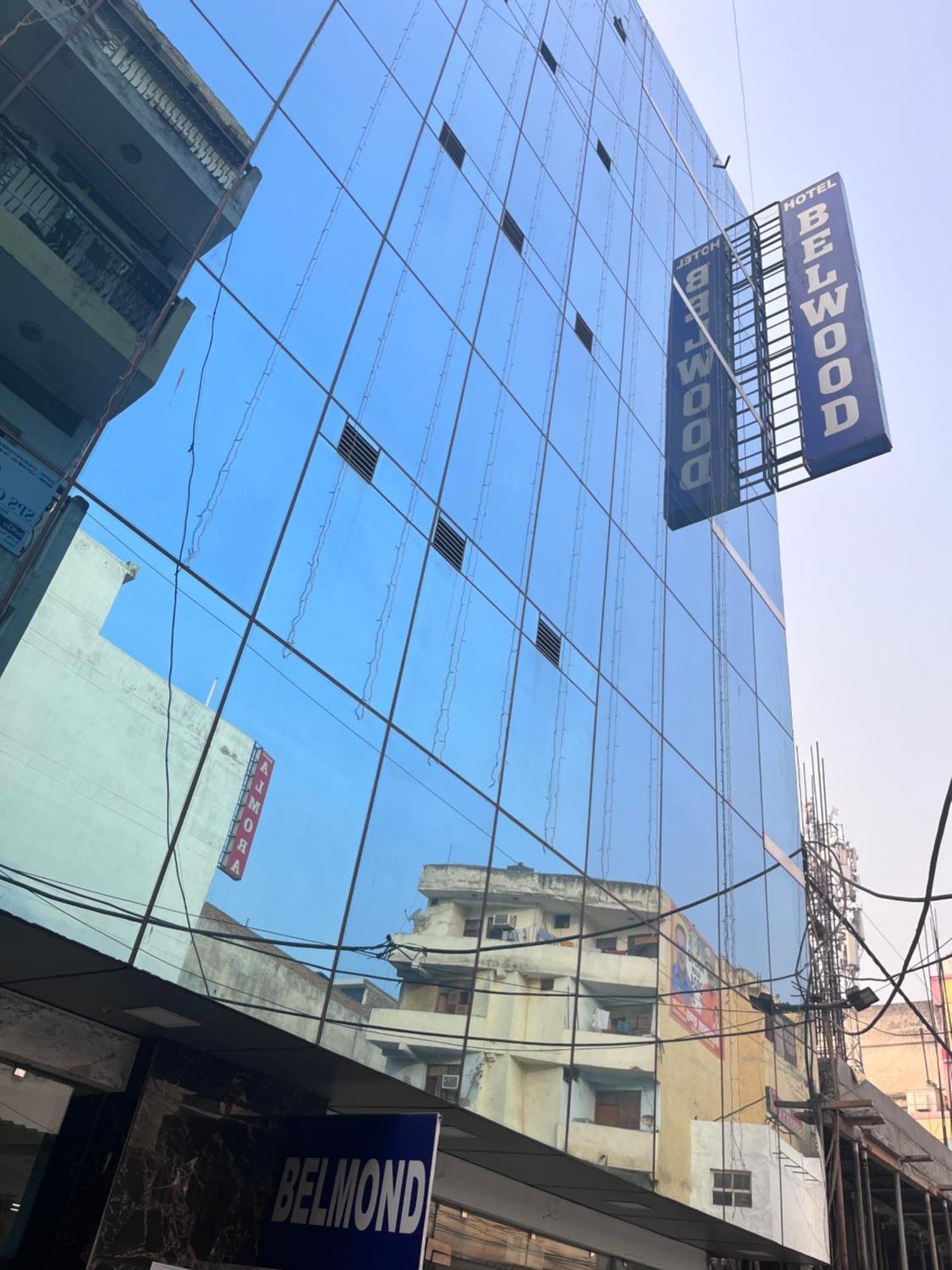 Hotel Belwood Suites - Near New Delhi Airport Eksteriør bilde