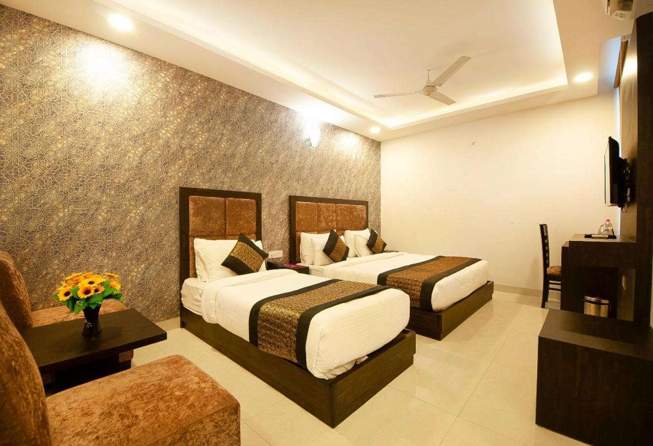 Hotel Belwood Suites - Near New Delhi Airport Eksteriør bilde